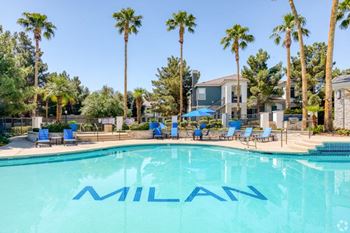 Swimming poolat Milan Apartment Townhomes, Las Vegas